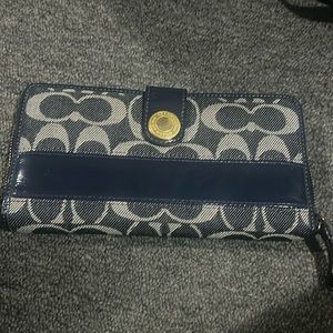 Coach long wallet denim and leather with multicolour interior